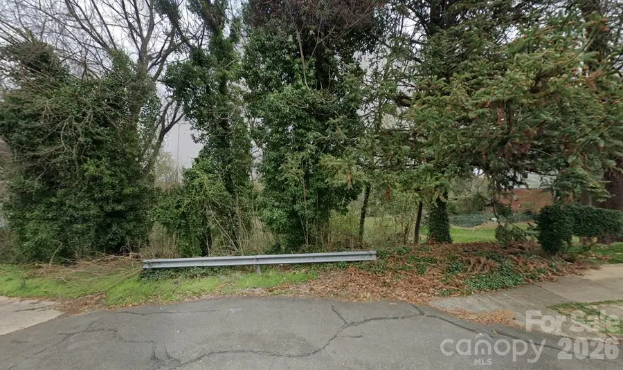 433 S Sunset Drive, Winston Salem, NC 27103 - #2