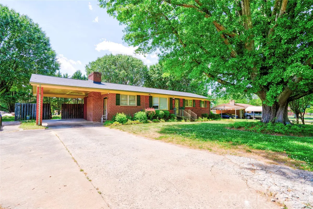 1202 Ridgemont Avenue, Shelby, NC 28150 - #1