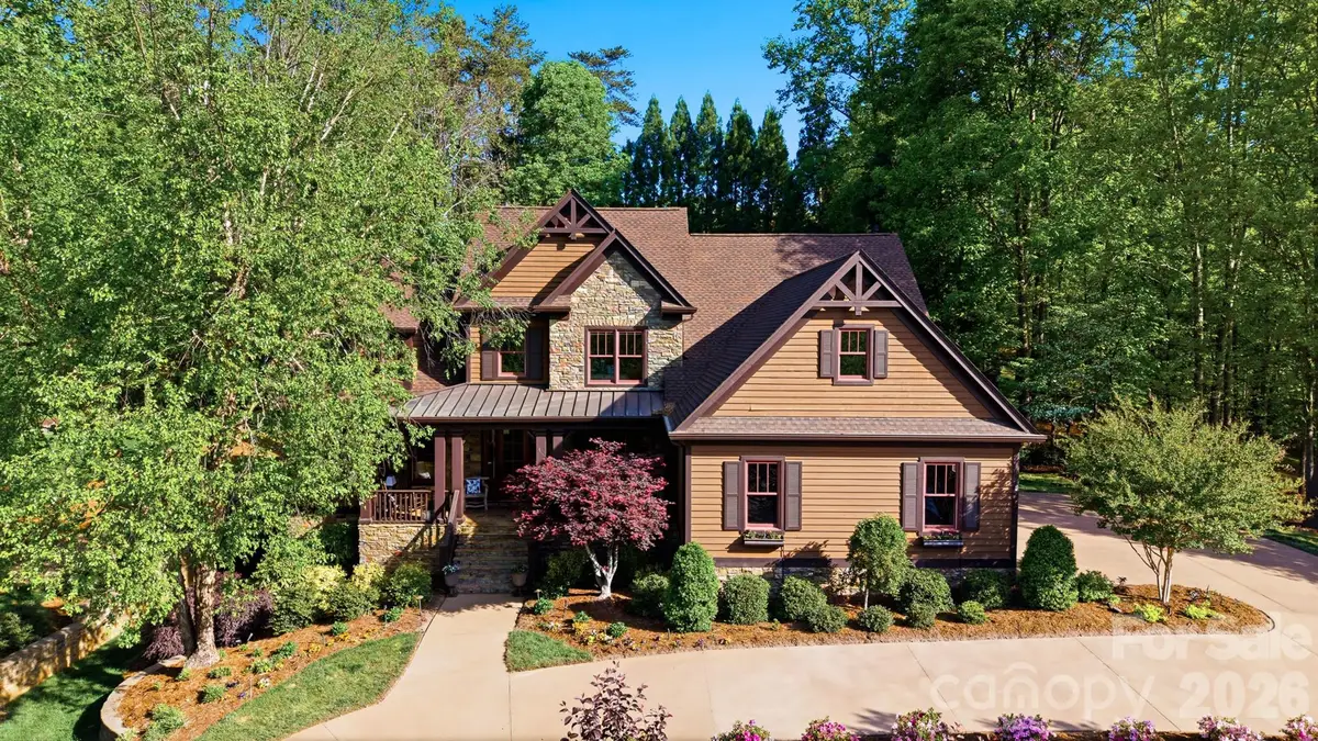 2748 Trent Drive Ne, Conover, NC 28613 - #1