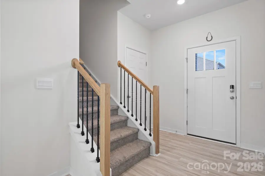 534 13th Avenue Drive Ne, Hickory, NC 28601 - #2