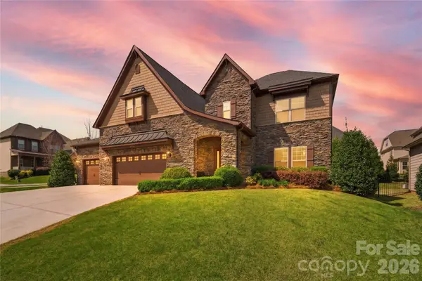 204 Copper Hawk Court, Fort Mill, SC 29715