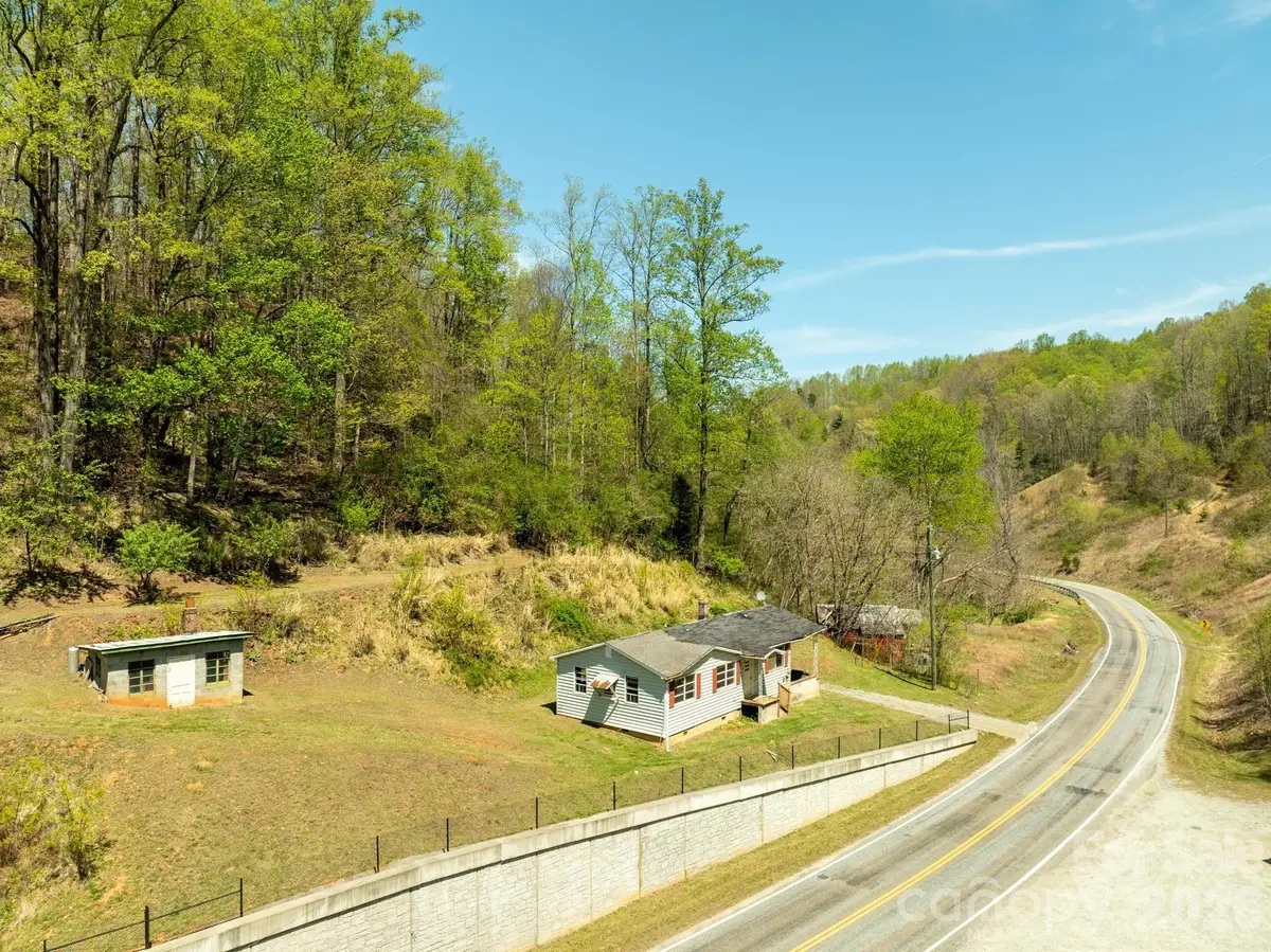 2687 Indian Grave Road, Lenoir, NC 28645 - #1