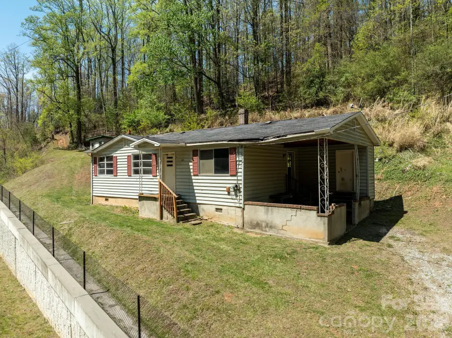 2687 Indian Grave Road, Lenoir, NC 28645 - #3