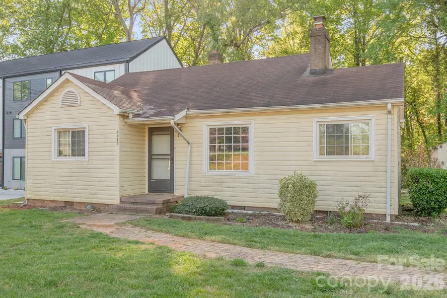 4430 W Tyvola Road, Charlotte, NC 28208 - #2