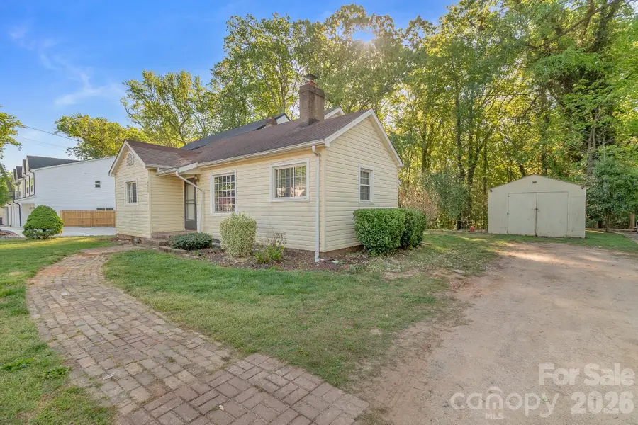 4430 W Tyvola Road, Charlotte, NC 28208 - #3