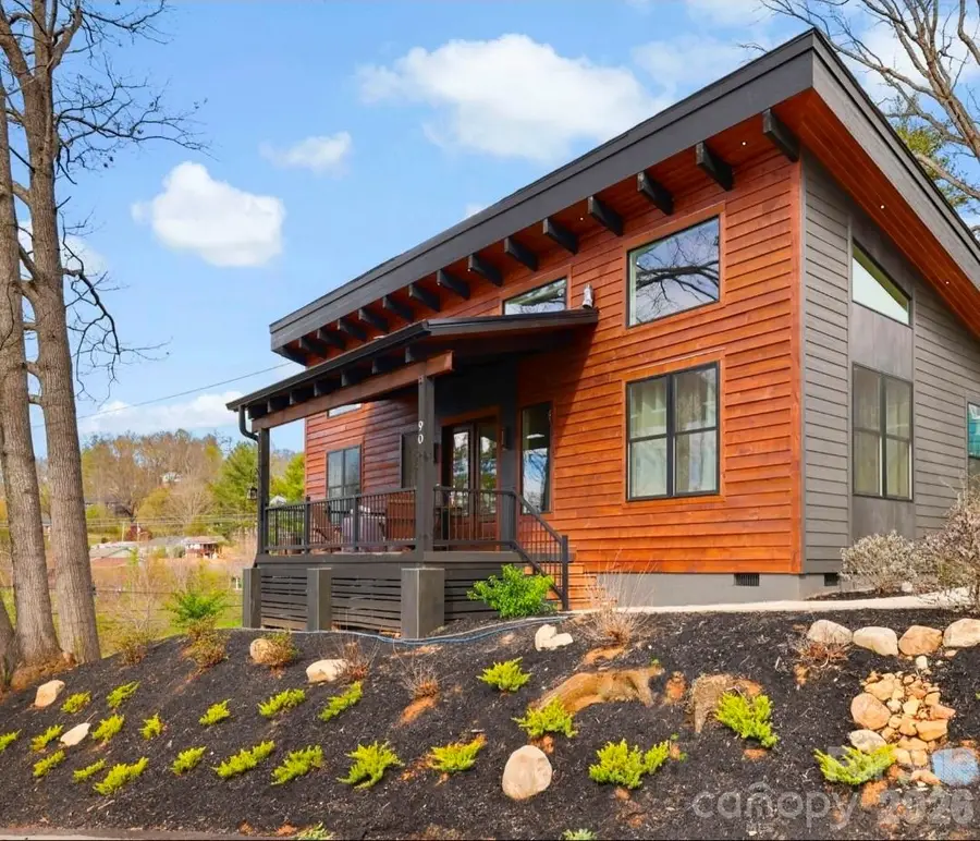 90 Summitt Street, Waynesville, NC 28786 - #3