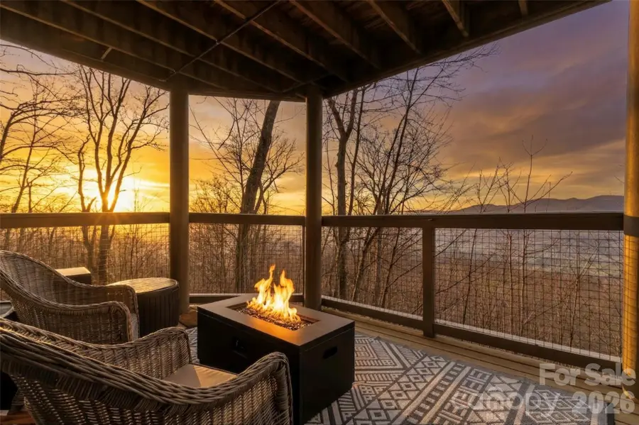 30 Club Villa Court #B/5, Burnsville, NC 28714 - #2