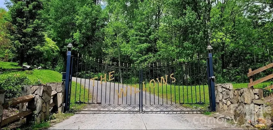 200 Wolverine Court #44, Waynesville, NC 28785 - #2