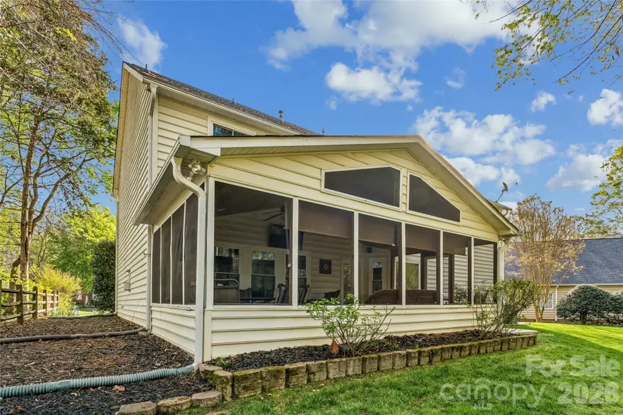 5507 Tullamore Lane, Charlotte, NC 28269 - #2