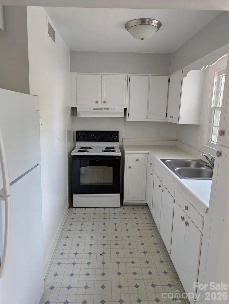 916 Mcalway Road #D, Charlotte, NC 28211 - #2