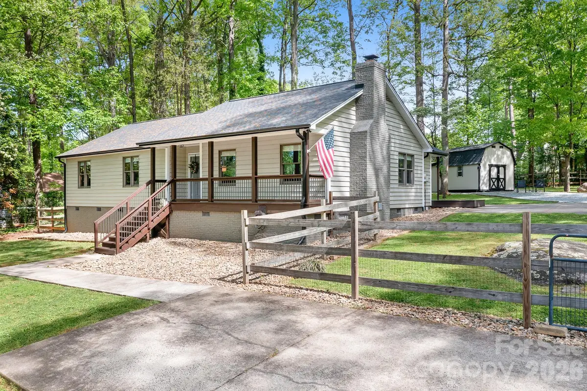 204 Nottingham Drive, Huntersville, NC 28078 - #1