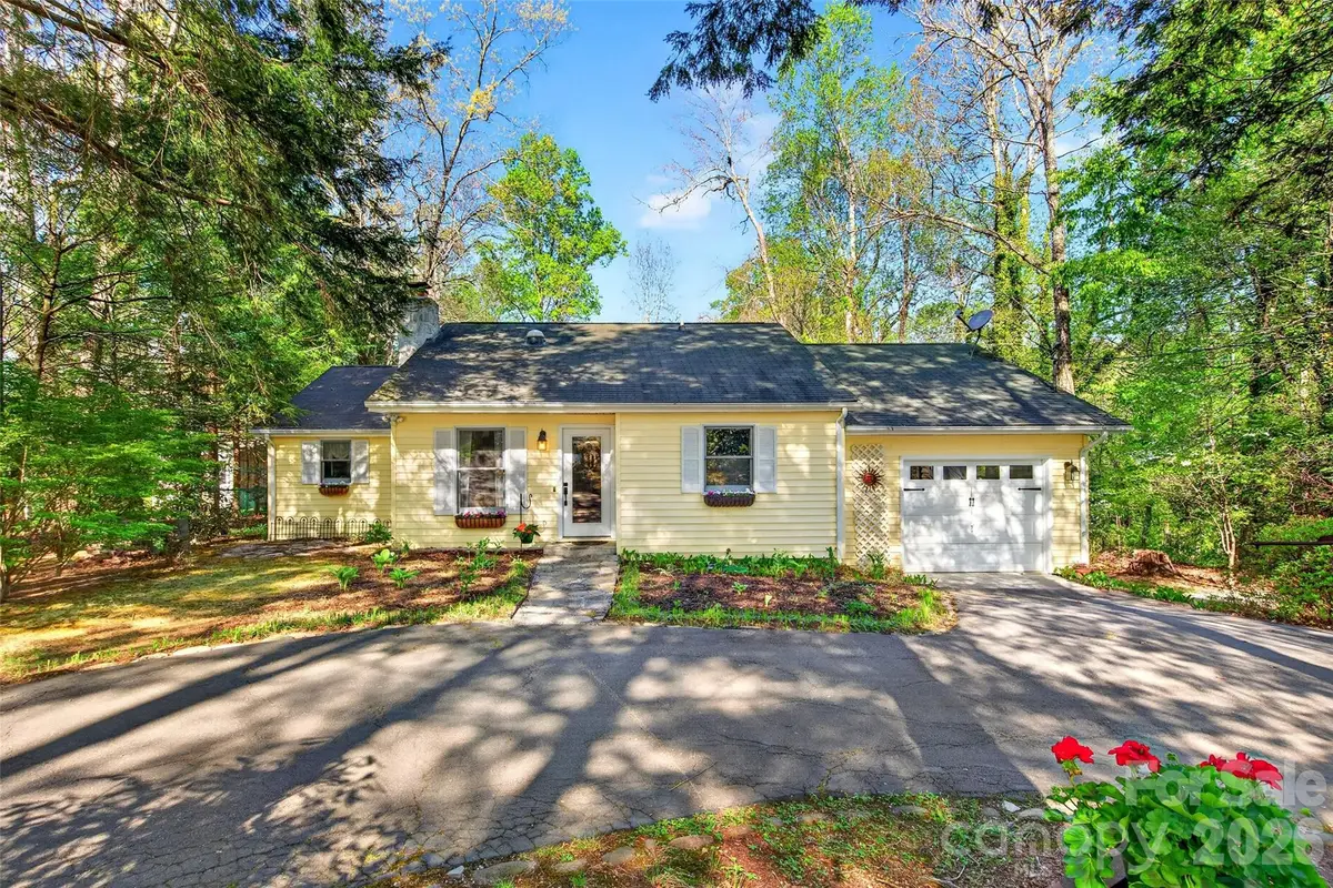 715 Laurel Avenue, Black Mountain, NC 28711 - #1