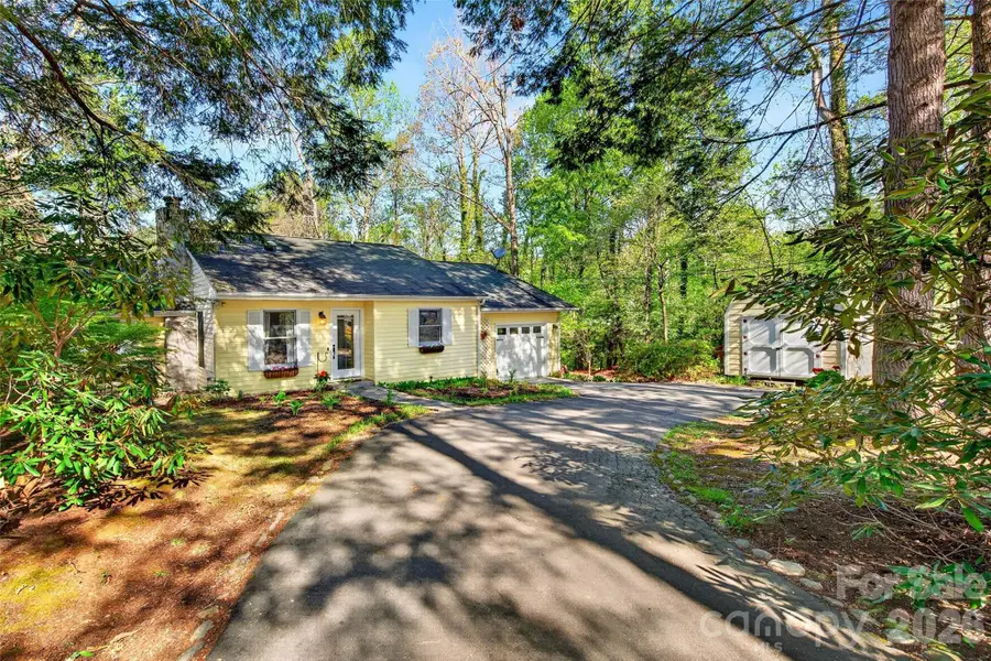 715 Laurel Avenue, Black Mountain, NC 28711 - #3