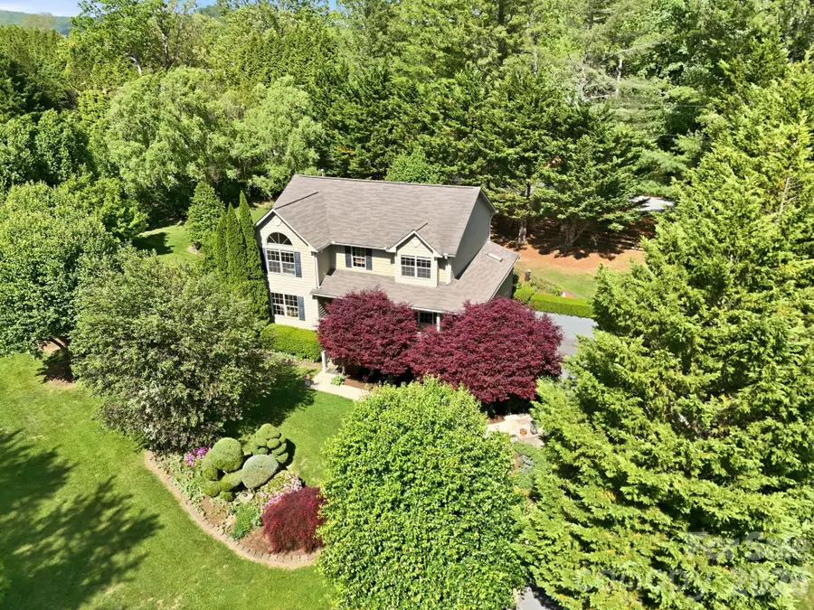 306 Woodview Court, Fletcher, NC 28732 - #2