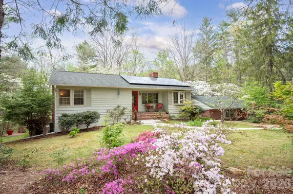 50 Rainbow Ridge Road, Swannanoa, NC 28778