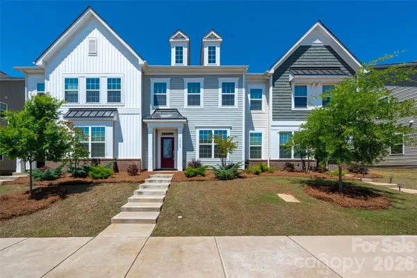 15740 Country House Street, Charlotte, NC 28273