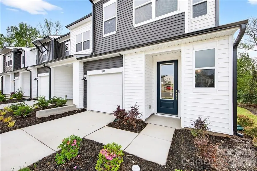 6057 Longar Lane, Charlotte, NC 28269 - #2