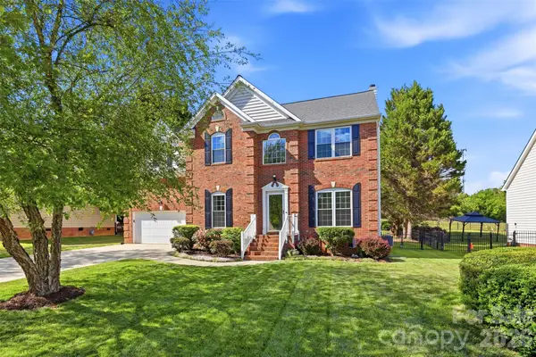 11029 Sycamore Club Drive, Charlotte, NC 28227