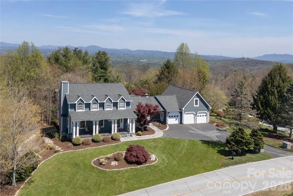 102 Brookhollow Drive, Flat Rock, NC 28731 - #1