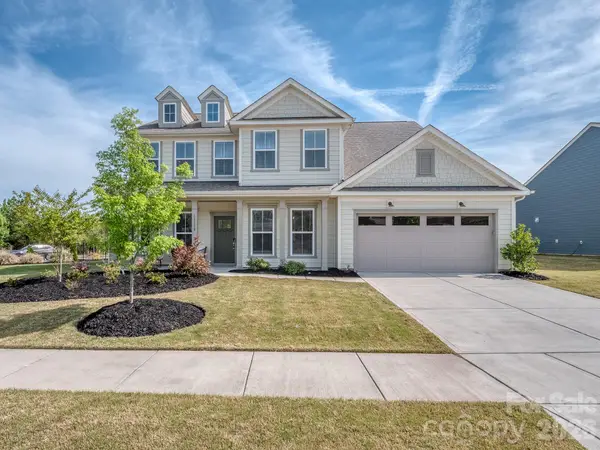13110 Petrel Place, Charlotte, NC 28278
