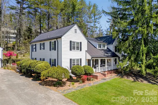 60 Henry Lane, Spruce Pine, NC 28777