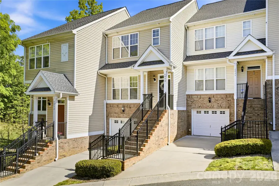 6048 Champions Crest Drive, Charlotte, NC 28269 - #3