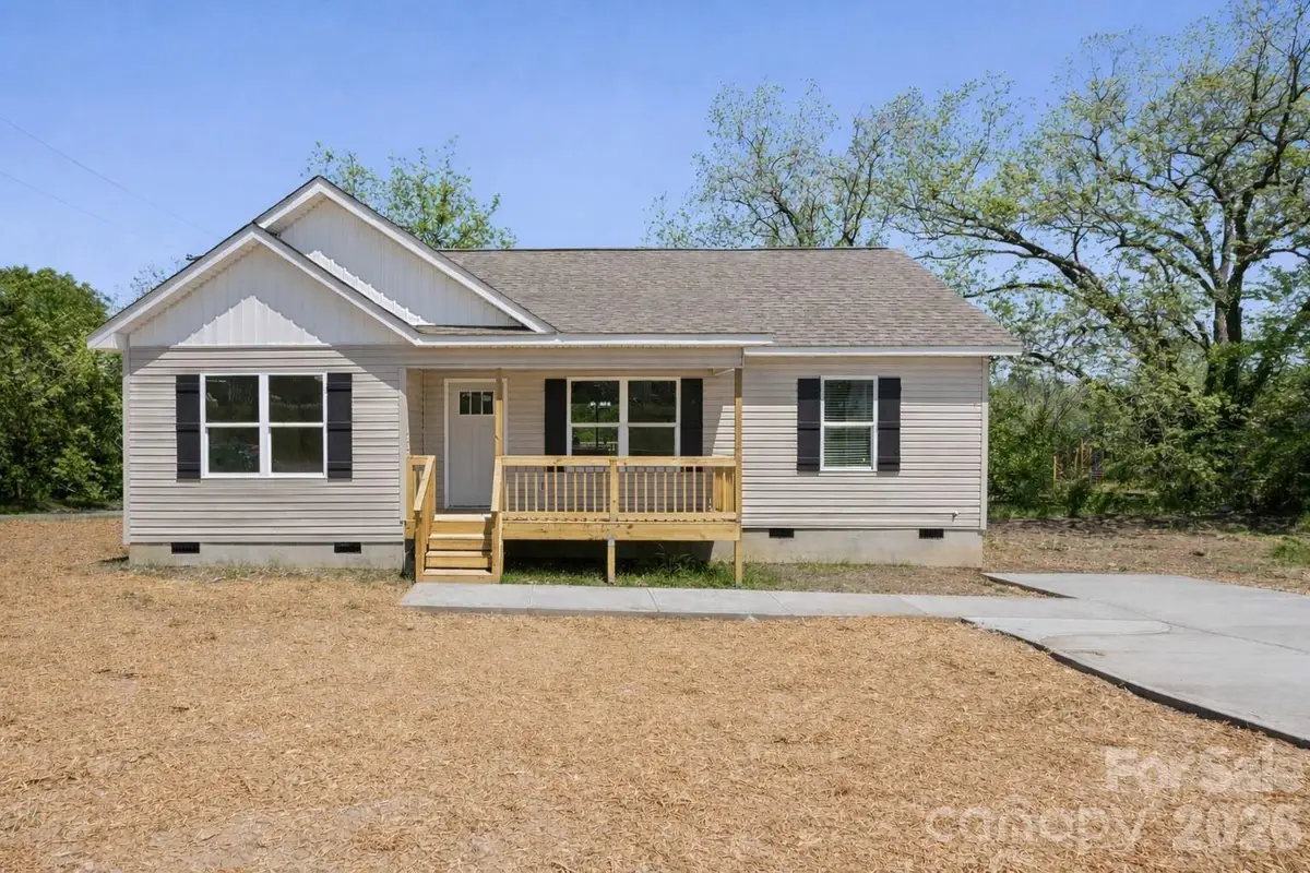 107 Murray Street, Chester, SC 29706 - #1