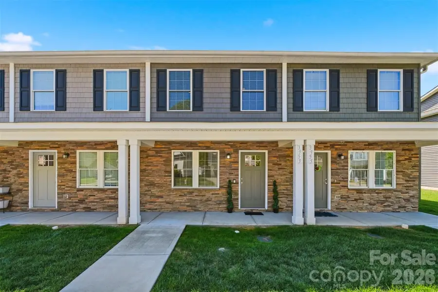 3953 Newhall Drive Nw, Hickory, NC 28601 - #2