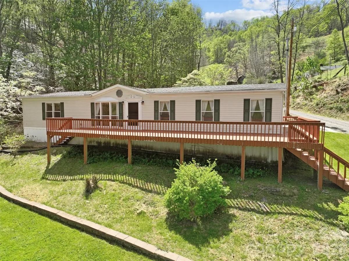 469 Hensley Branch Road, Burnsville, NC 28714 - #1