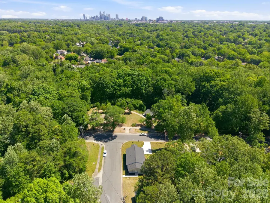 3204 Amay James Avenue, Charlotte, NC 28208 - #3