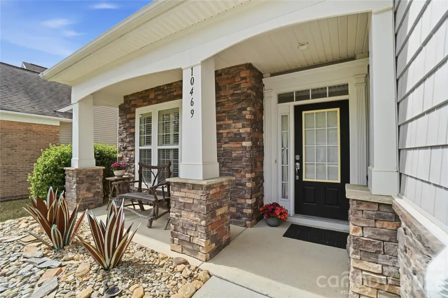 10469 Scotland Avenue, Fort Mill, SC 29707 - #2