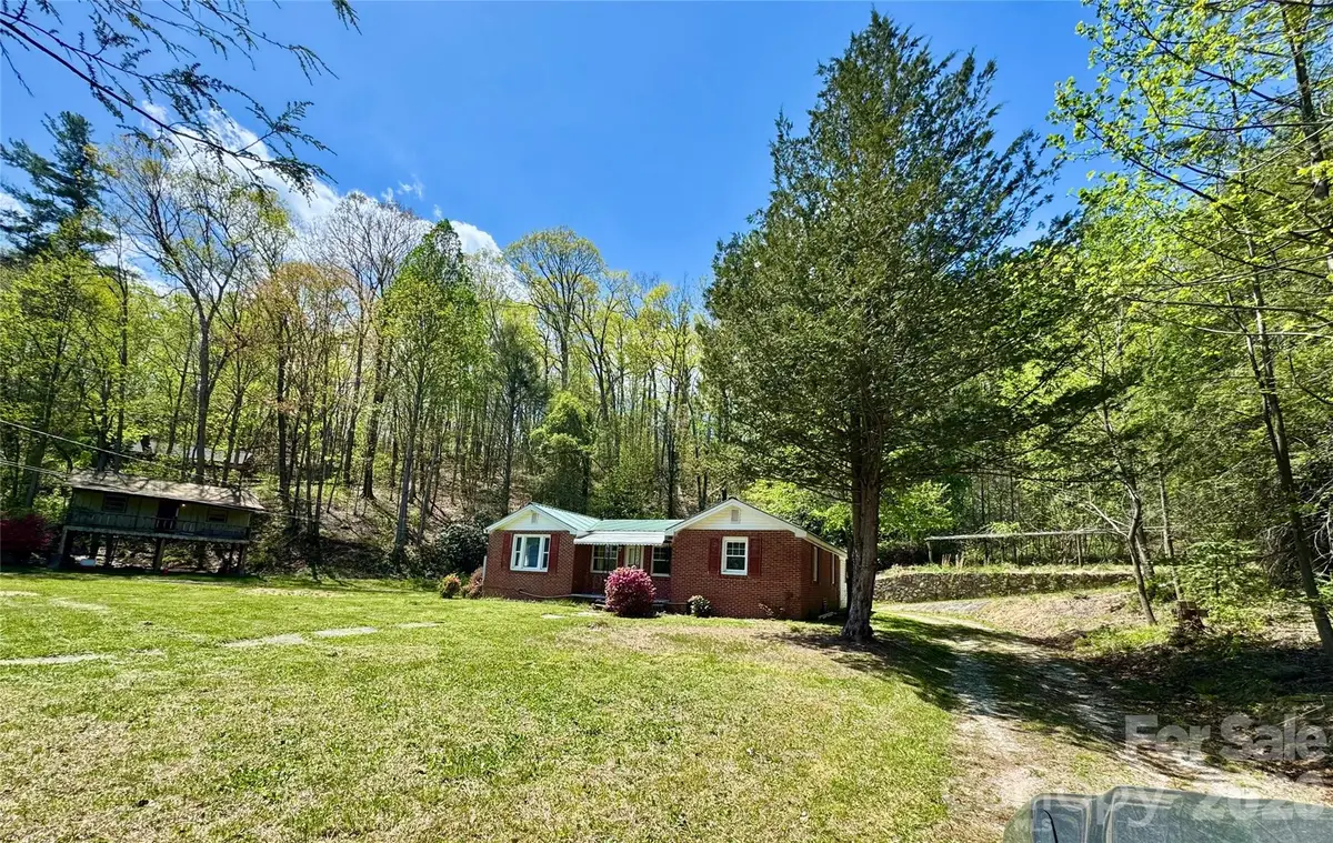 603 Halsbury Avenue, Hendersonville, NC 28791 - #1