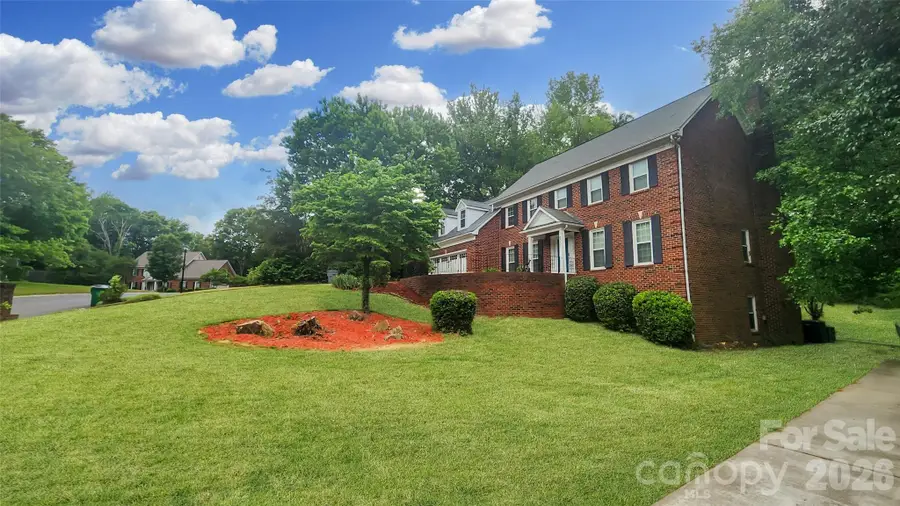 8331 Dunstaff Road, Charlotte, NC 28269 - #3
