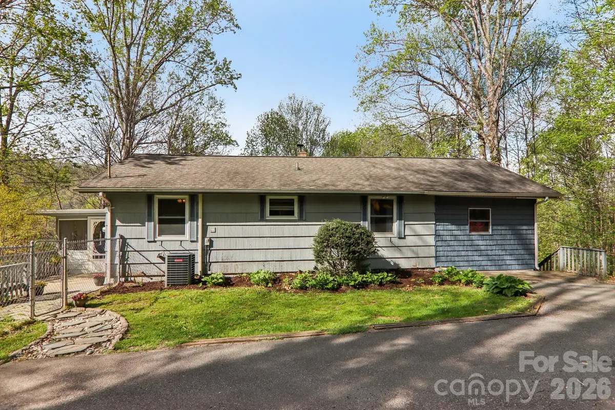 74 Link Circle, Maggie Valley, NC 28751 - #1