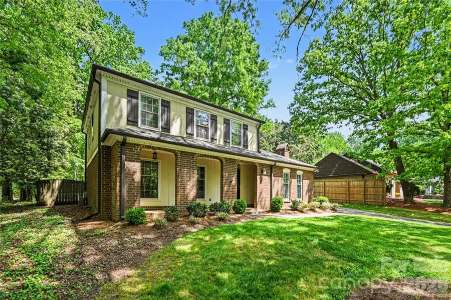 9101 Hinson Drive, Matthews, NC 28105 - #3
