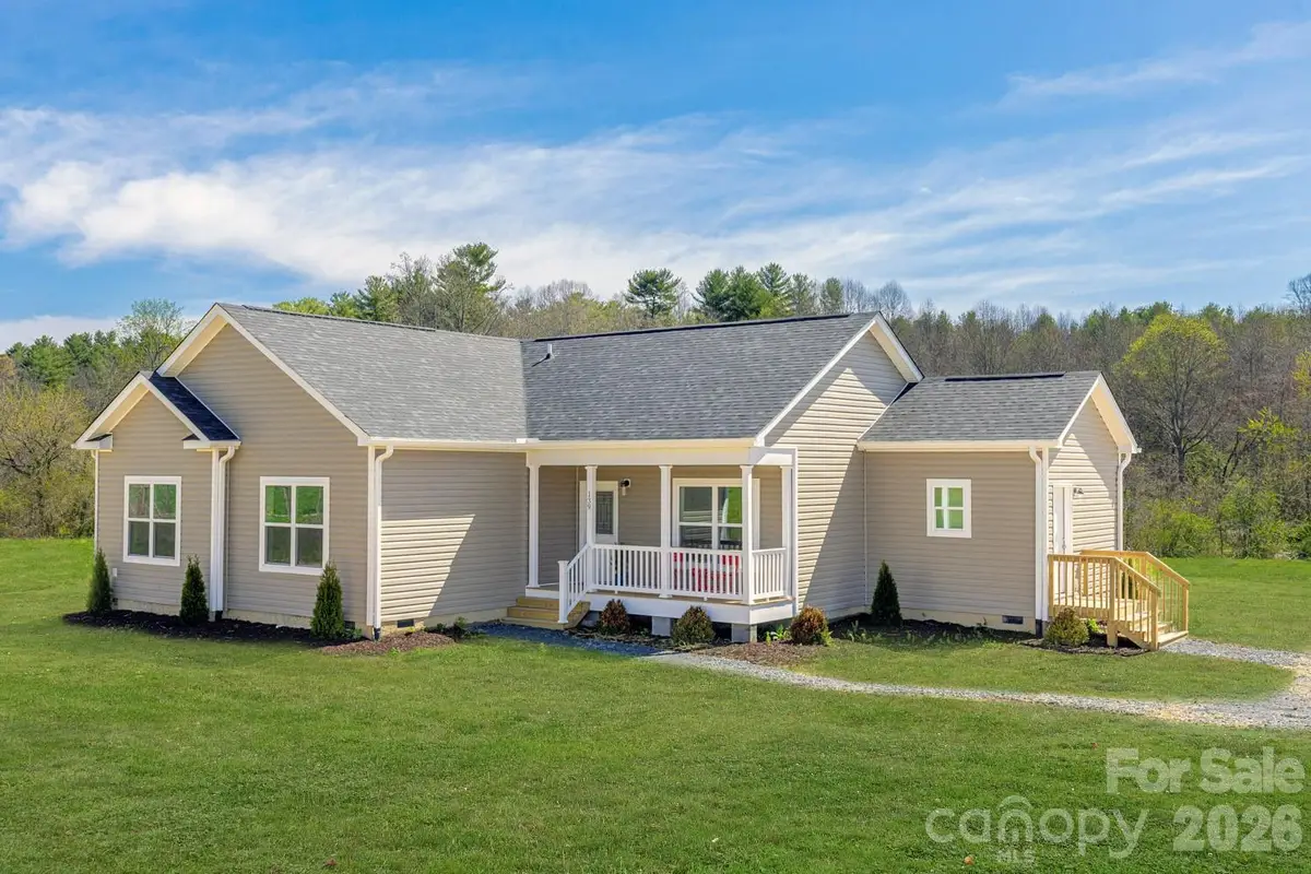 139 Mullinax Drive, Hendersonville, NC 28792 - #1