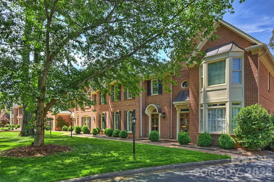 2320 Selwyn Avenue, Charlotte, NC 28207 - #3
