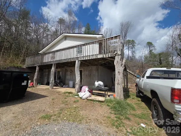 110 Wilrecar Drive, Black Mountain, NC 28711