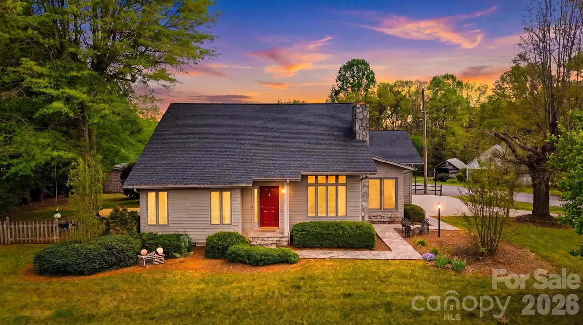 192 Reese Loop, Taylorsville, NC 28681 - #1