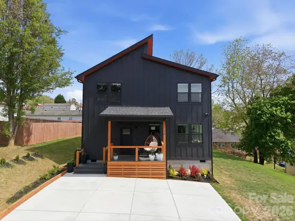 30 First Street, Canton, NC 28716