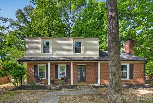 5200 Barrington Drive, Charlotte, NC 28215