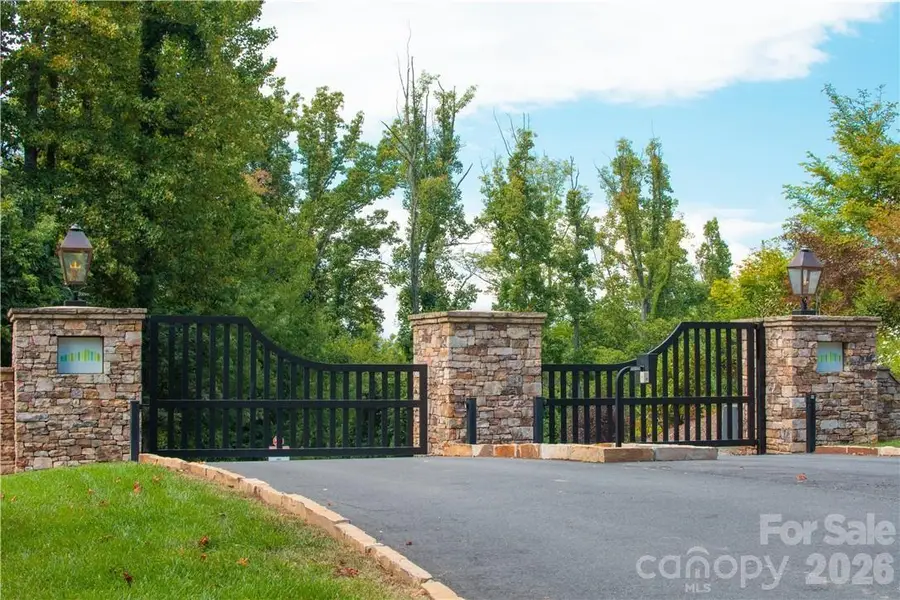 11 Franklin Trace Drive #15, Asheville, NC 28804 - #3