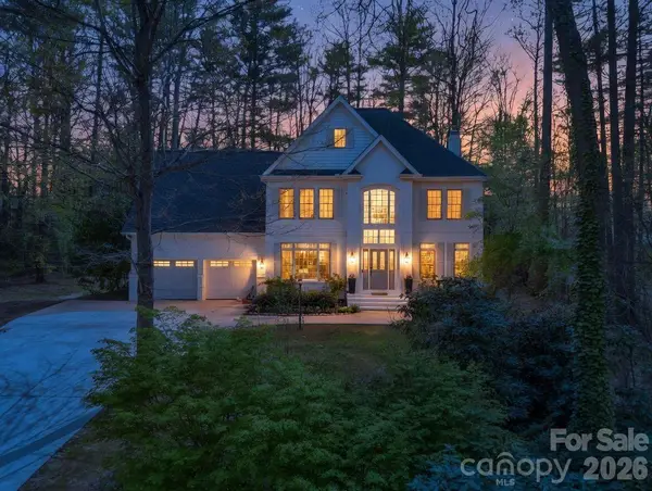 311 Red Fox Circle, Asheville, NC 28803