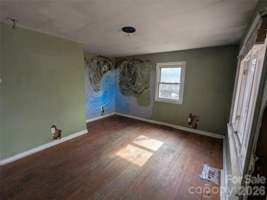 379 Oakview Park Road, Asheville, NC 28803 - #3