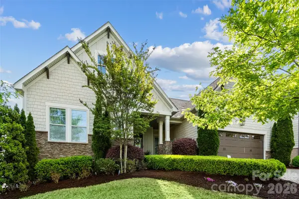 15516 Aviary Orchard Way, Charlotte, NC 28278