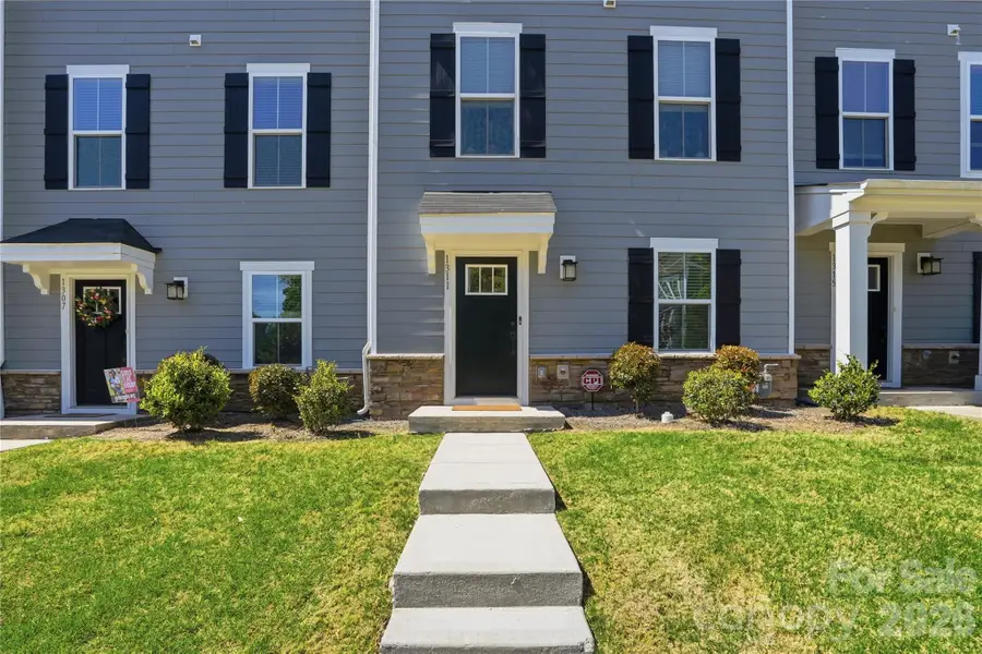 1311 Ashbury Street, Charlotte, NC 28216 - #3