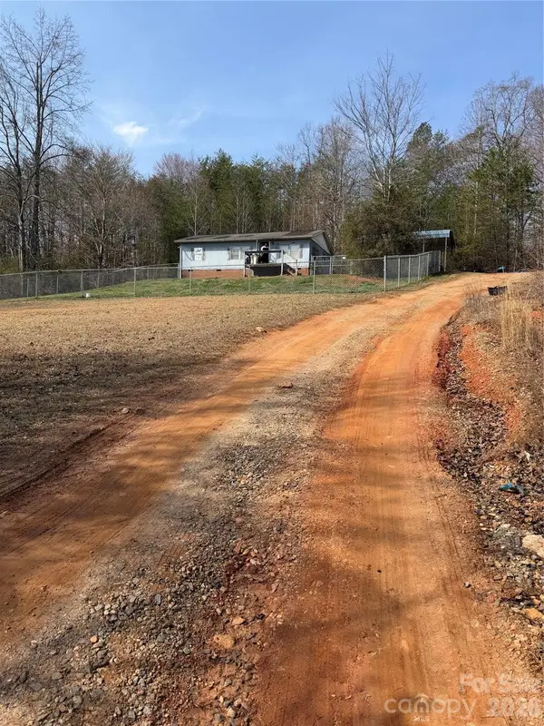 839 Paradise Circle, Marion, NC 28752
