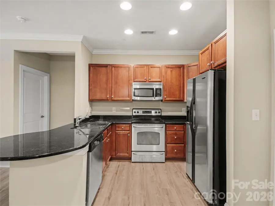 518 Clarice Avenue #201, Charlotte, NC 28204 - #2
