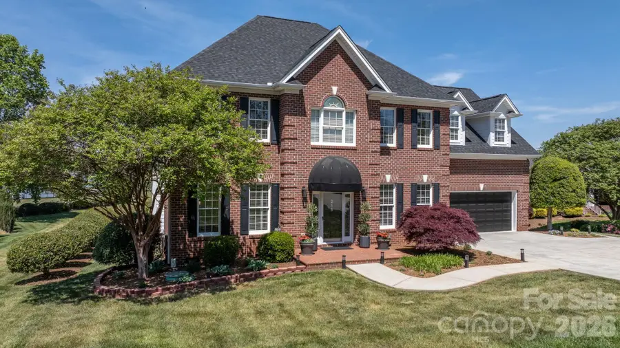 215 Iswa Drive, Taylorsville, NC 28681 - #2