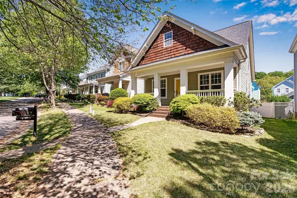 6747 E Douglas Park Drive, Huntersville, NC 28078